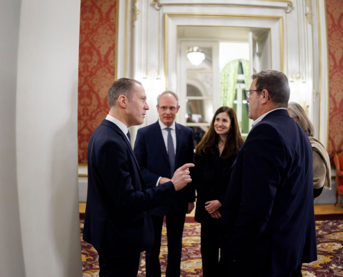 IKARUS / HarfangLab @ Französische Botschaft Wien IKARUS / HarfangLab @ Französische Botschaft Wien